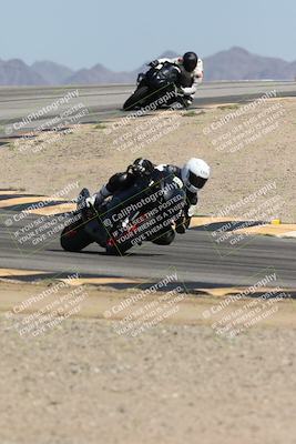 media/Oct-02-2025-Racers Edge (Thu) [[2c91cb6ab3]]/2-A Group/Session 5-Turn 12 (130pm)/